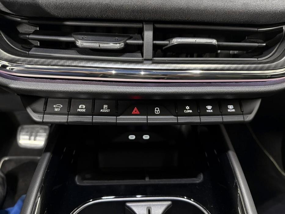 SKODA ENYAQ 2023