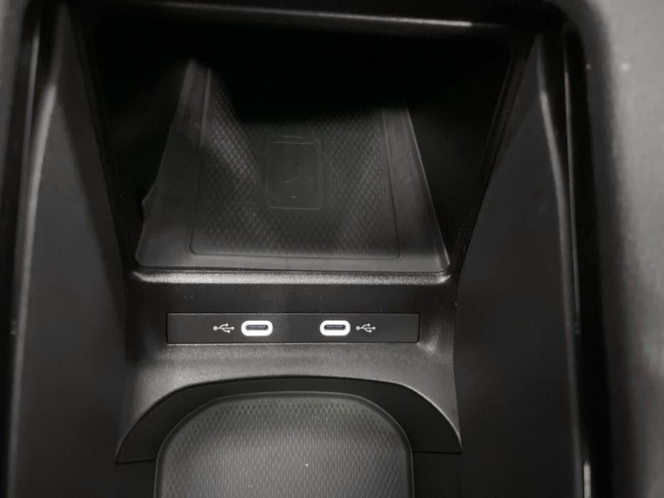 VOLKSWAGEN ID.4 2023