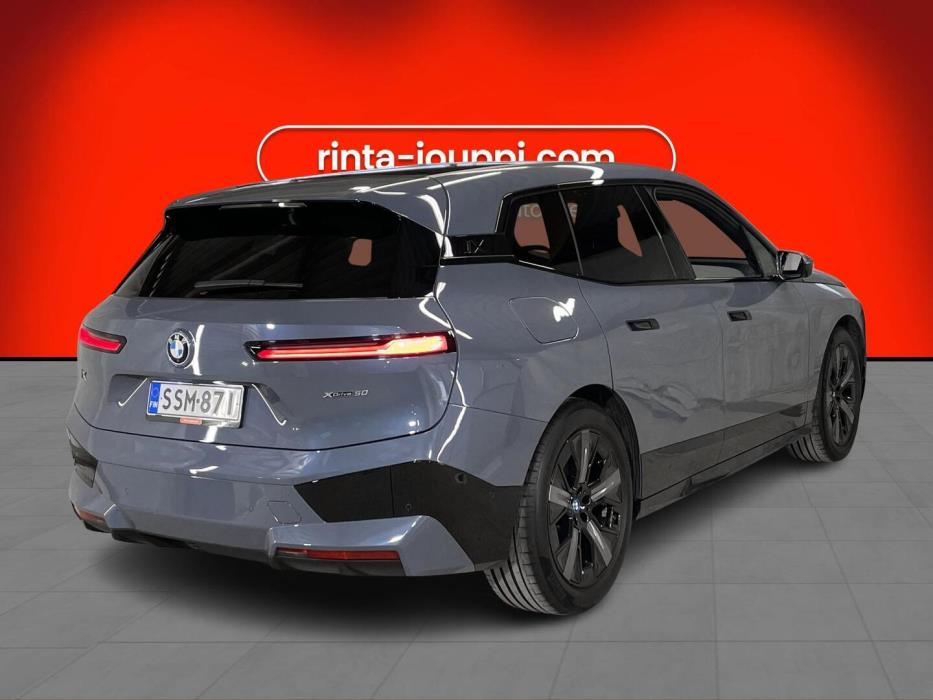 BMW IX 2023