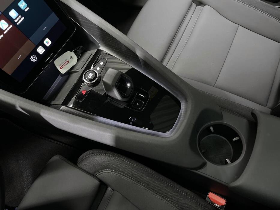 POLESTAR 2 2023