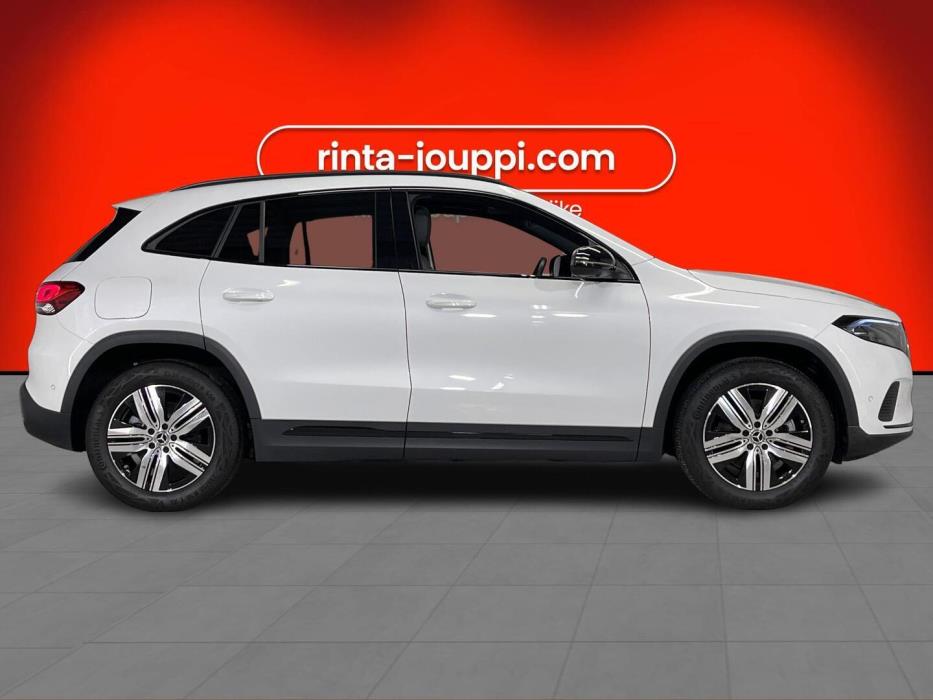 MERCEDES-BENZ EQA 2023