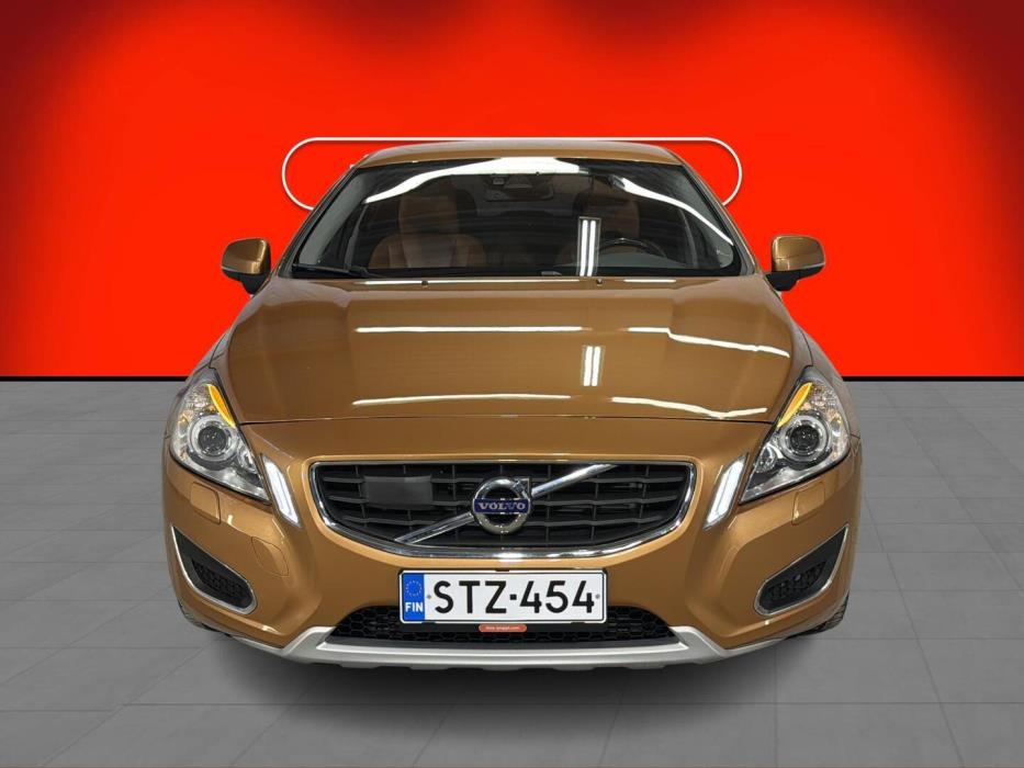 VOLVO S60 2010