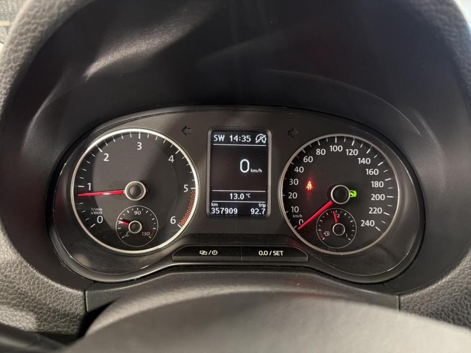 VOLKSWAGEN Amarok 2014