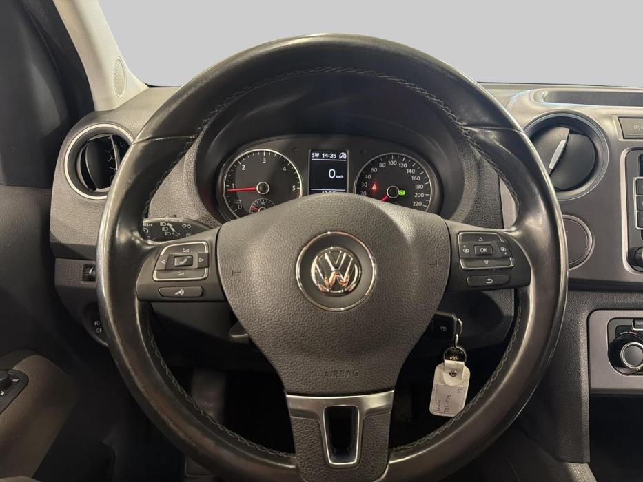 VOLKSWAGEN Amarok 2014