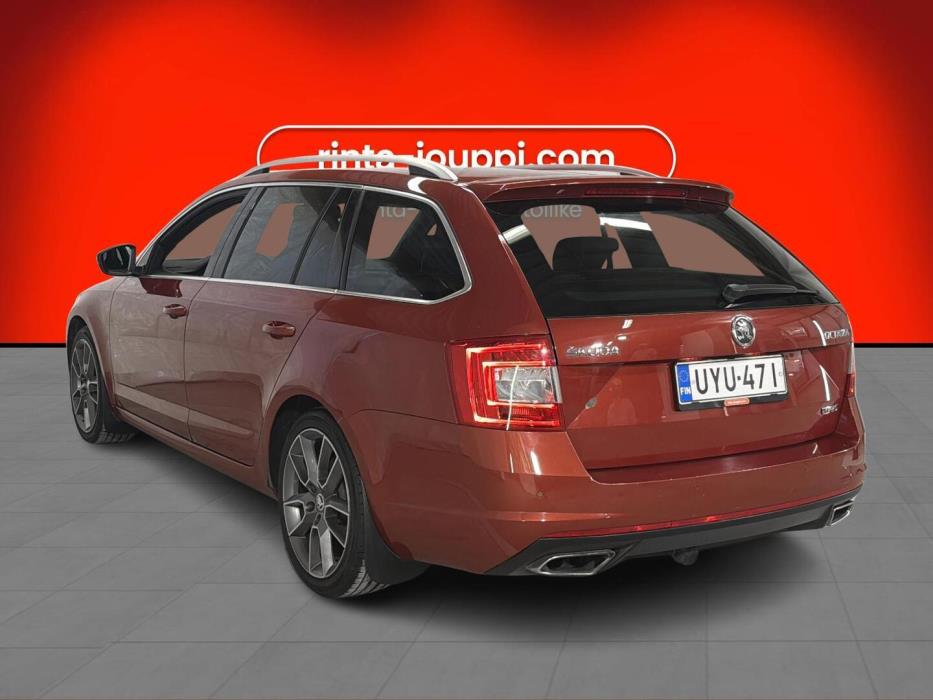 SKODA Octavia 2014