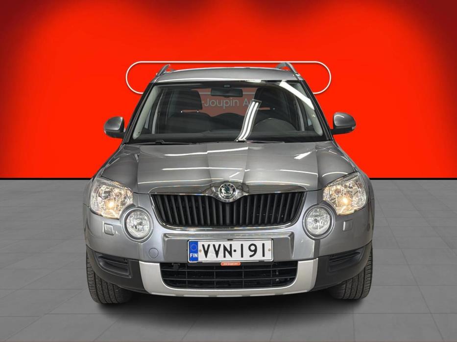 SKODA Yeti 2011