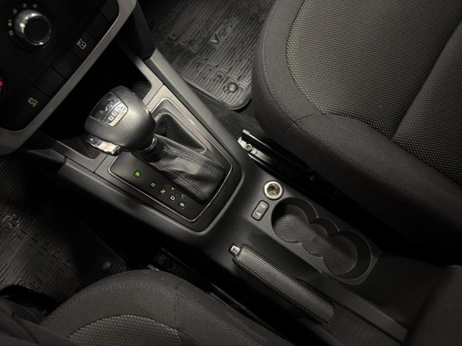 SKODA Yeti 2011