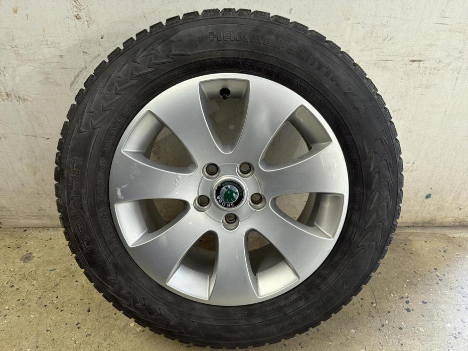 SKODA Yeti 2011