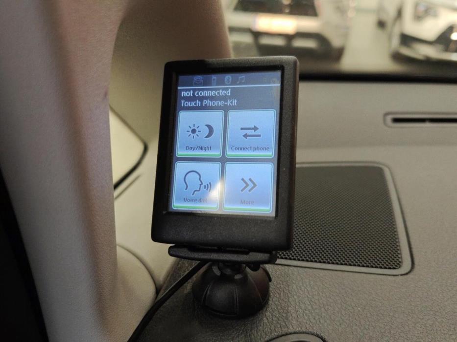 VOLKSWAGEN Caddy Maxi 2011