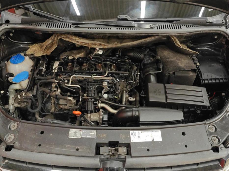 VOLKSWAGEN Caddy Maxi 2011