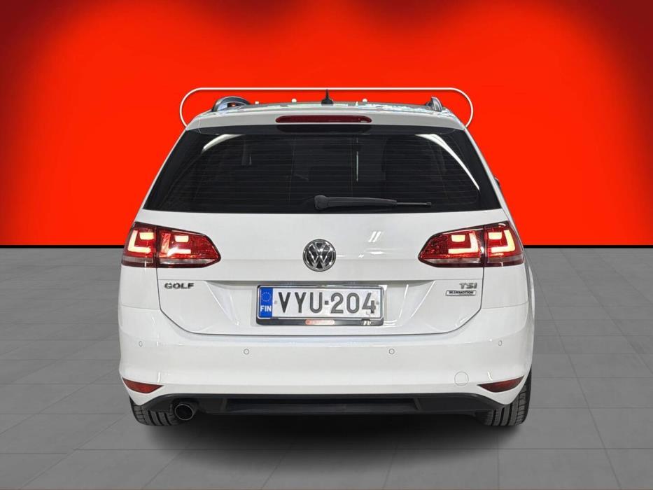 VOLKSWAGEN Golf 2016