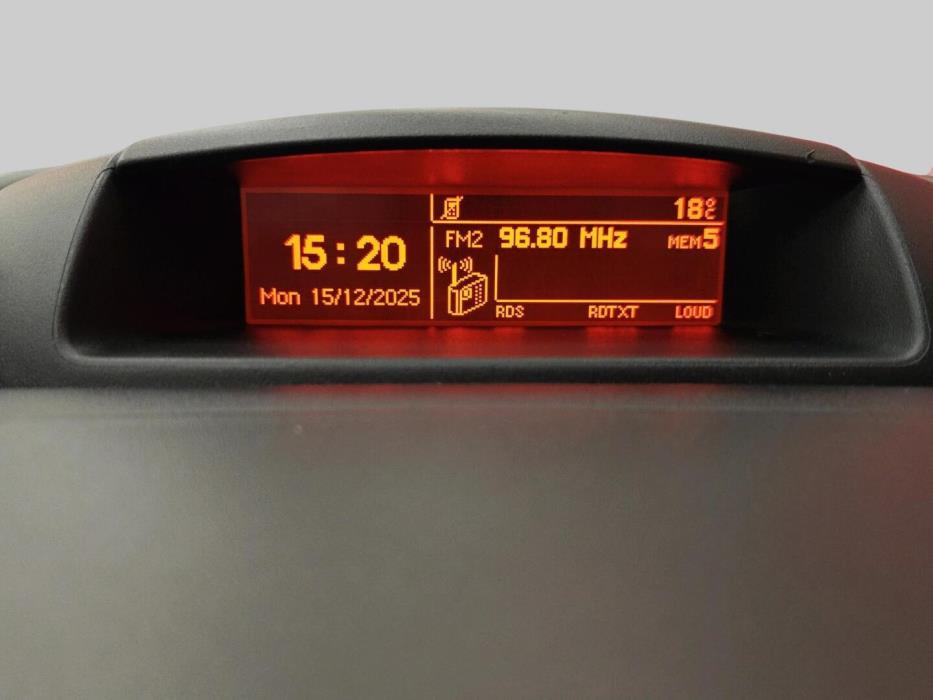 PEUGEOT Partner 2016