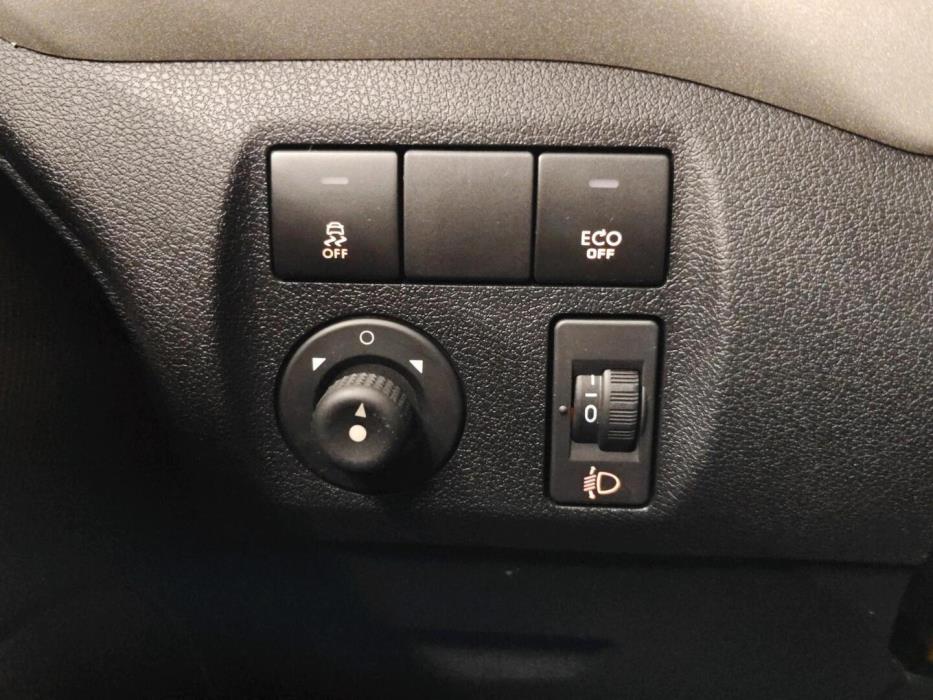 PEUGEOT Partner 2016