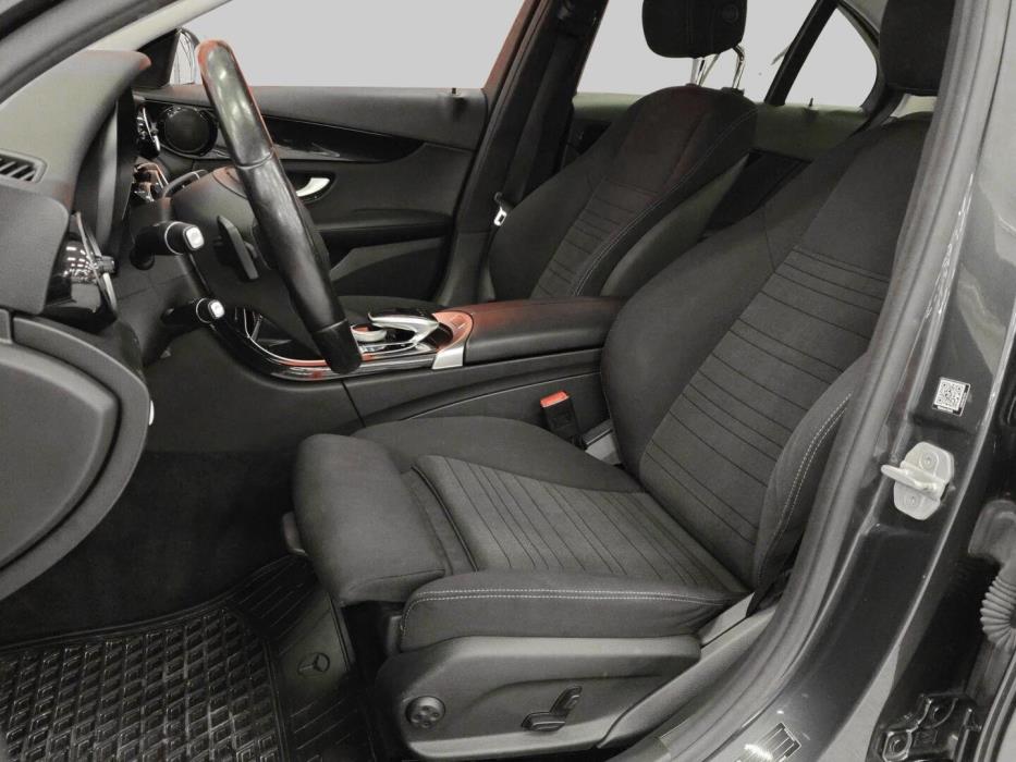 MERCEDES-BENZ C 2016