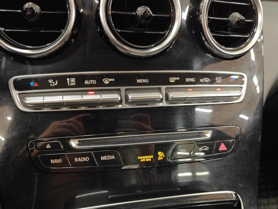 MERCEDES-BENZ C 2016