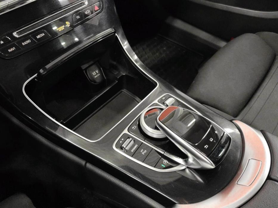 MERCEDES-BENZ C 2016