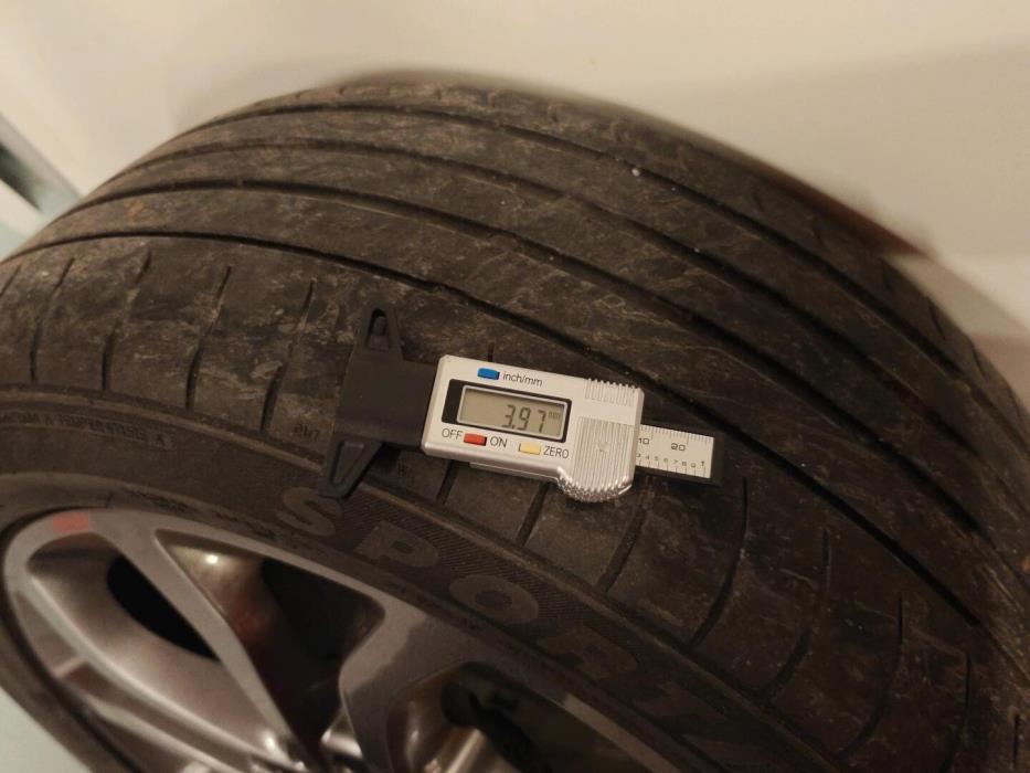 MERCEDES-BENZ C 2016