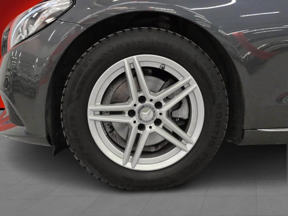 MERCEDES-BENZ C 2016