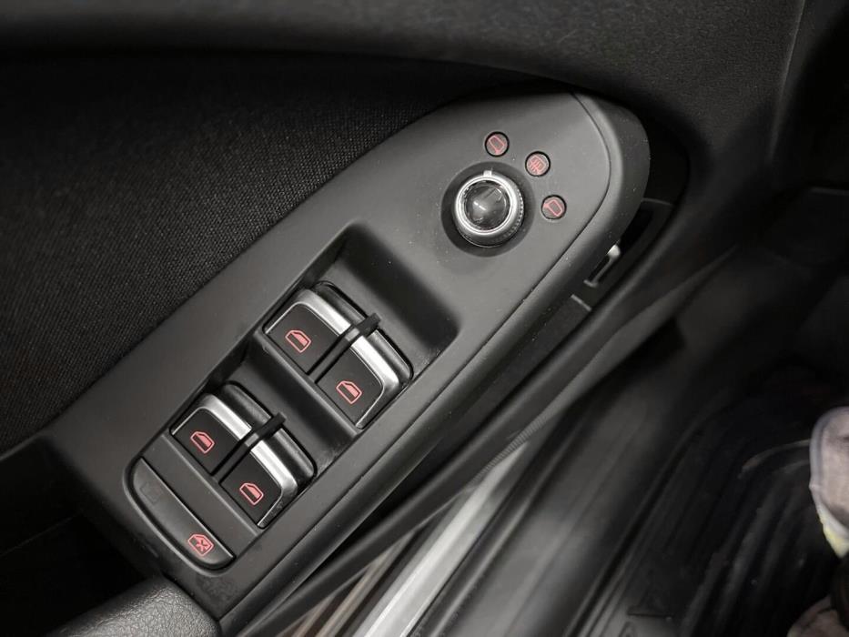 AUDI A4 2014