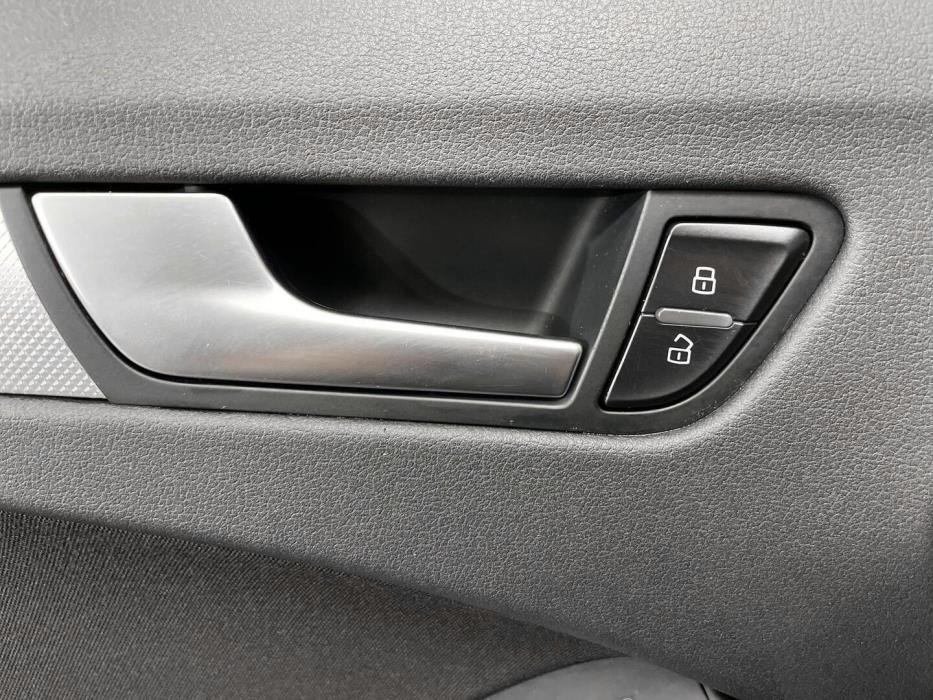 AUDI A4 2014