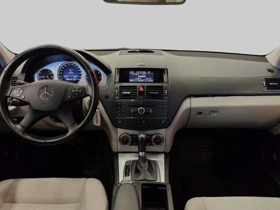 MERCEDES-BENZ C 2009