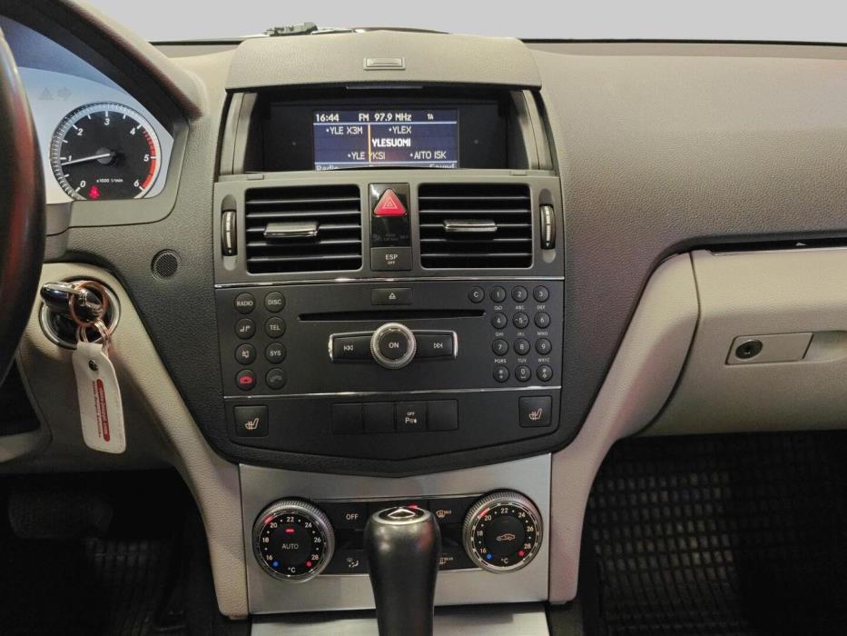 MERCEDES-BENZ C 2009