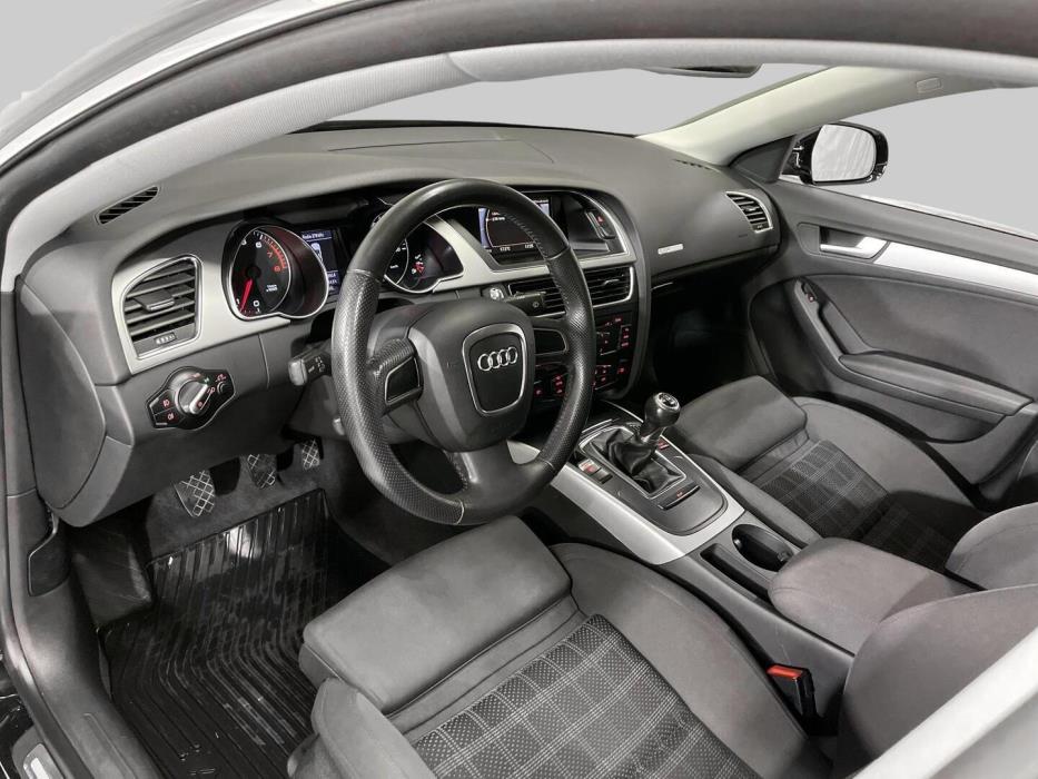 AUDI A5 2011