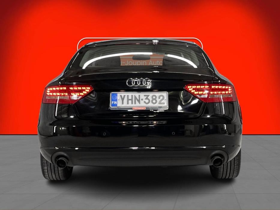 AUDI A5 2011