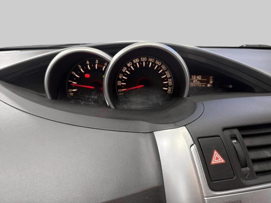 TOYOTA Verso 2011