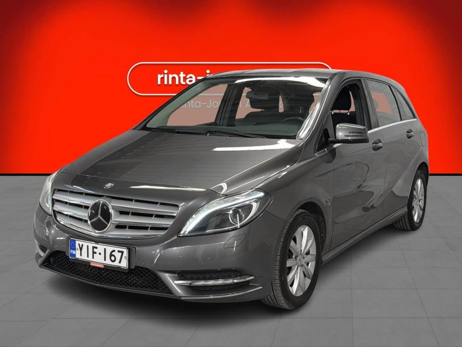 MERCEDES-BENZ B 2013