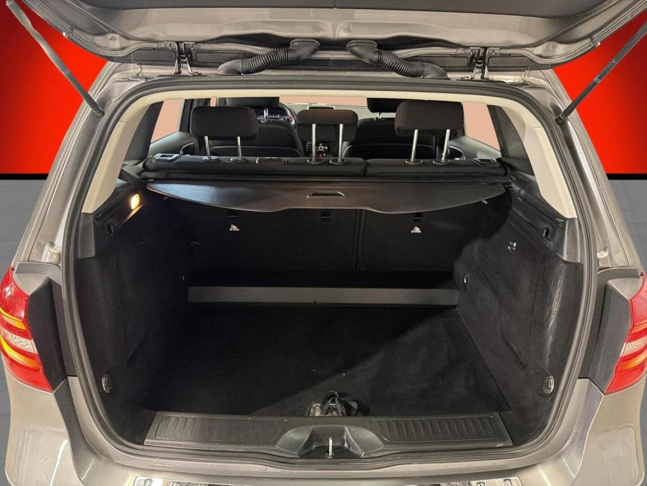 MERCEDES-BENZ B 2013