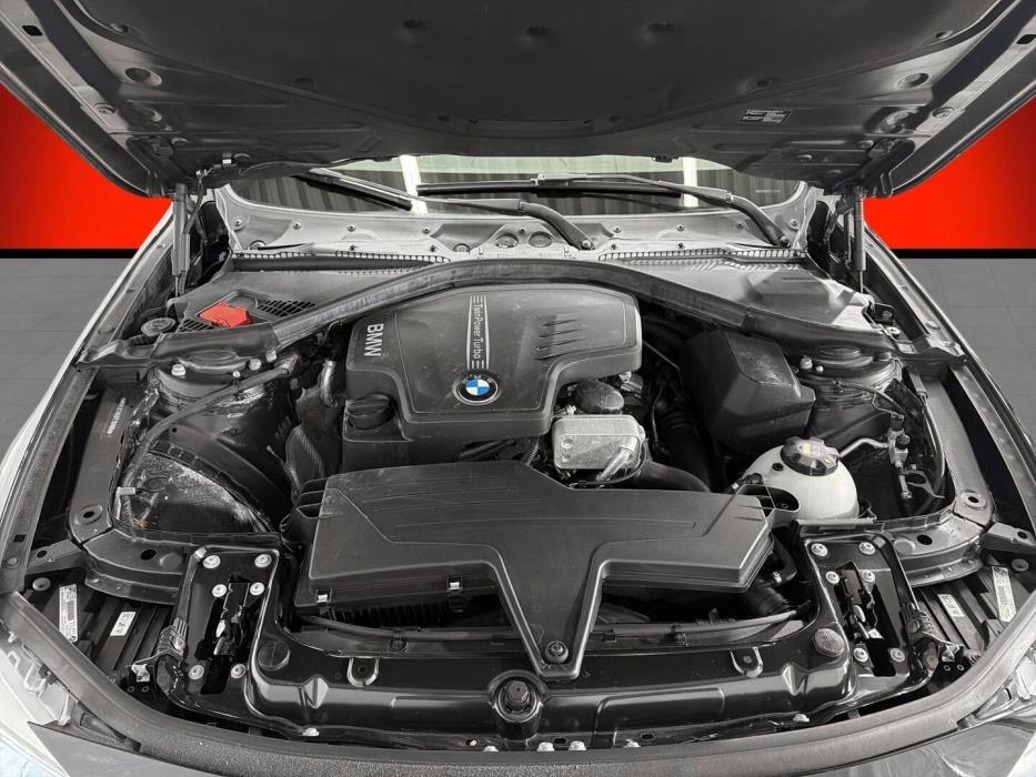 BMW 320 2015