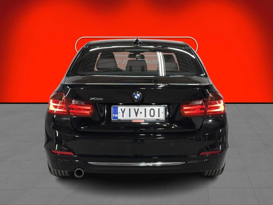 BMW 320 2015