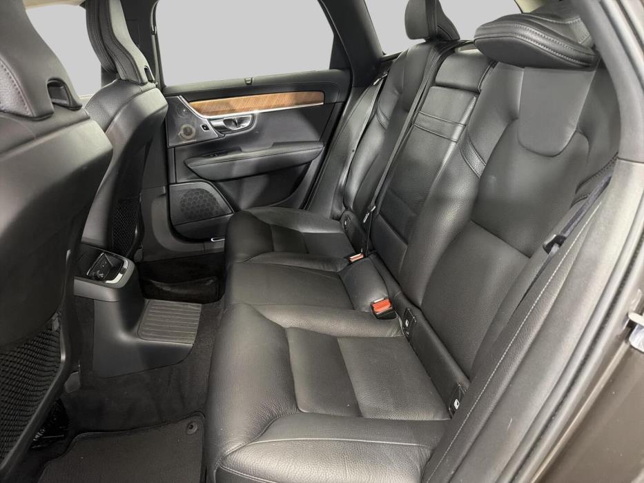 VOLVO V90 2019
