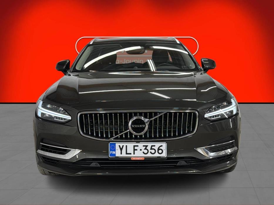 VOLVO V90 2019