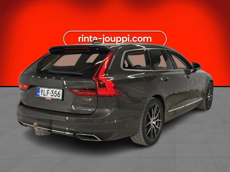 VOLVO V90 2019