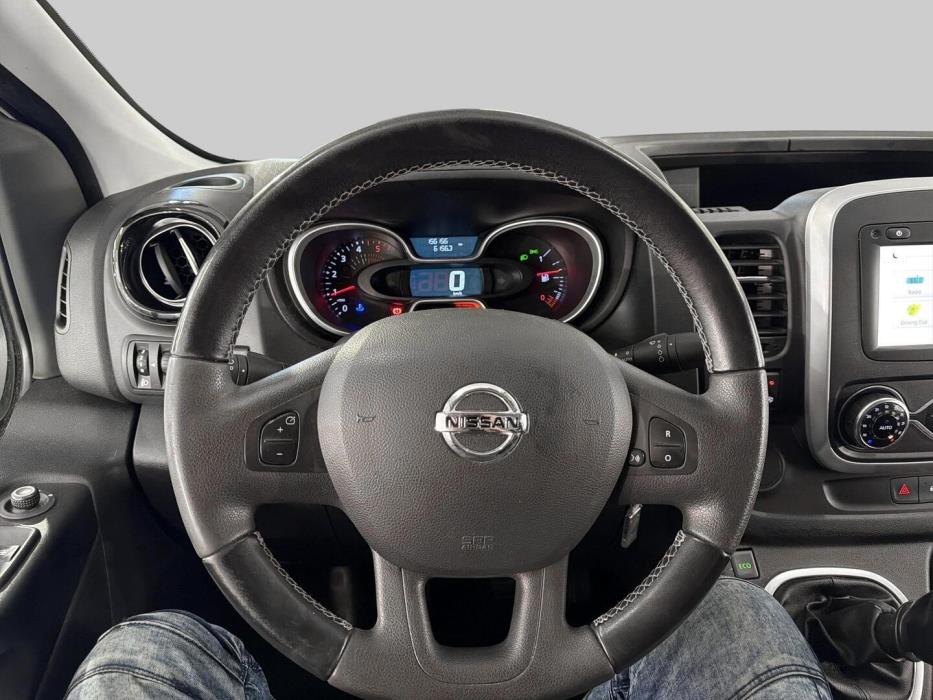 NISSAN NV300 2021