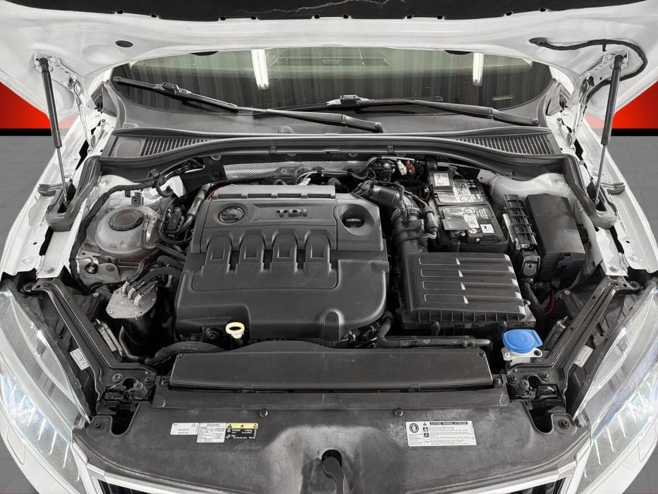 SKODA Superb 2018