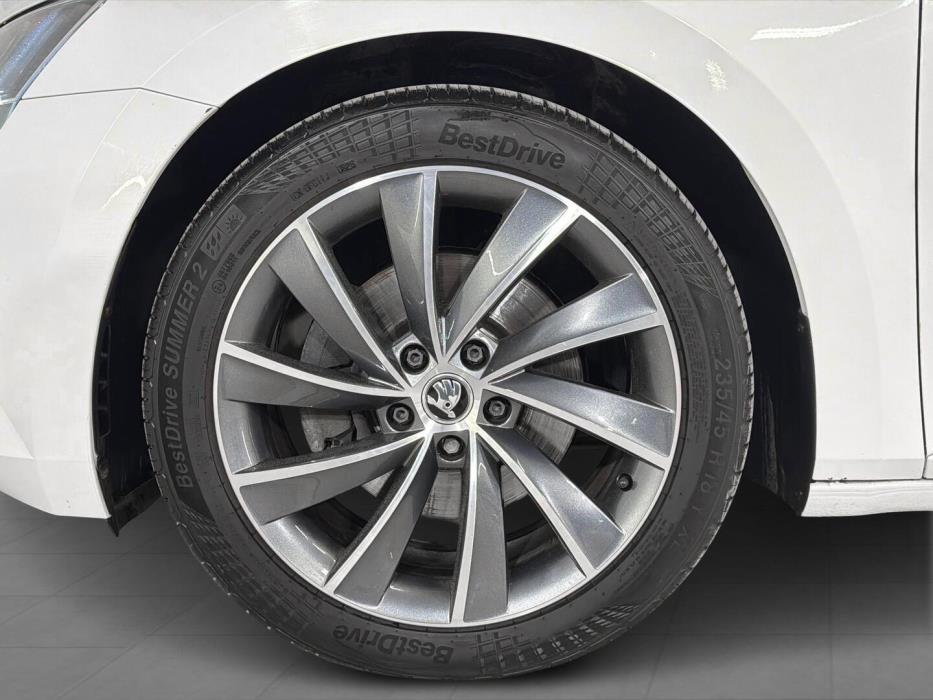SKODA Superb 2018