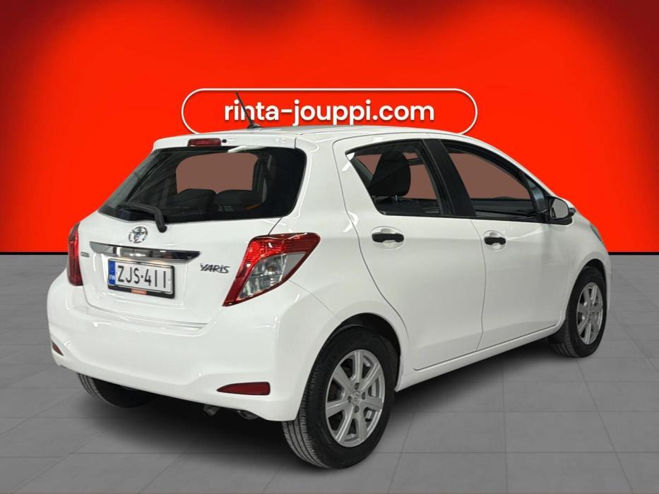 TOYOTA Yaris 2012