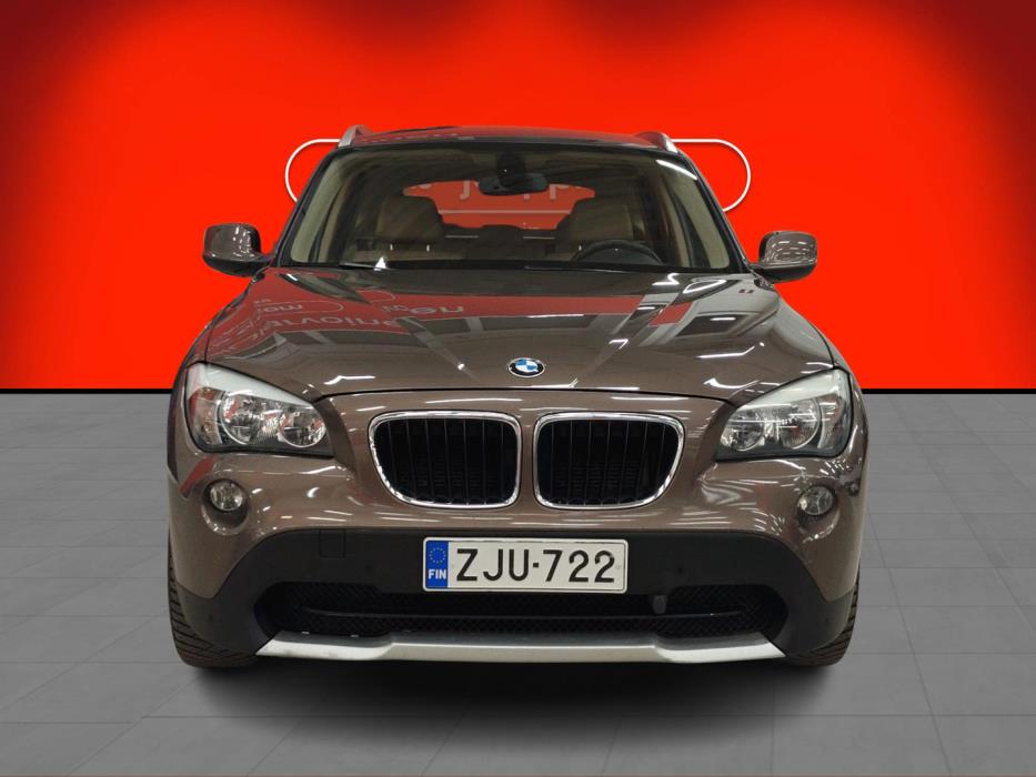 BMW X1 2012