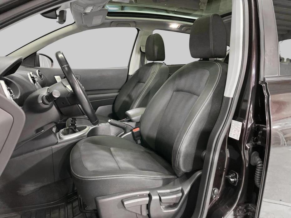 NISSAN Qashqai 2013
