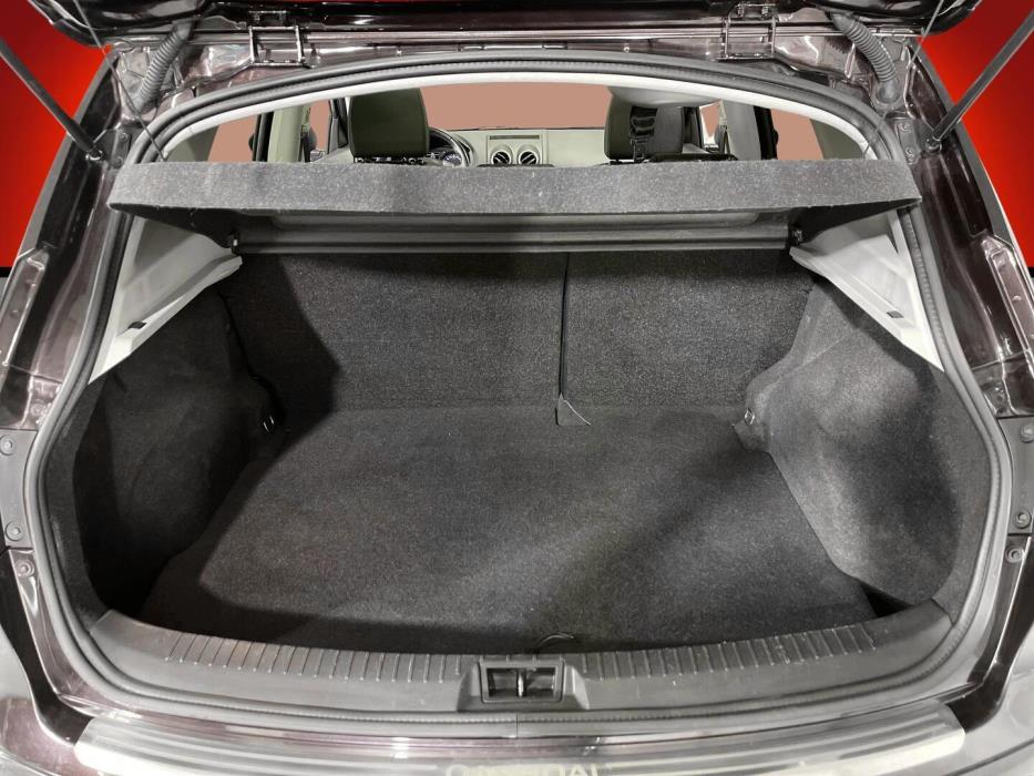NISSAN Qashqai 2013