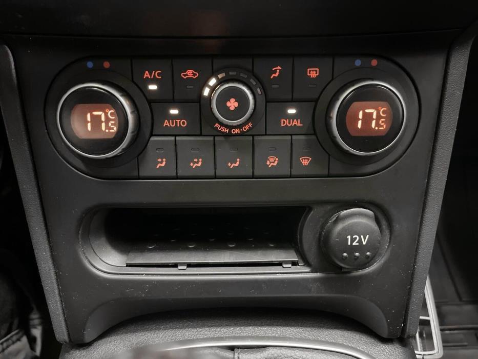 NISSAN Qashqai 2013