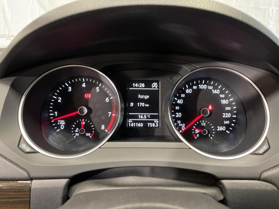 VOLKSWAGEN Jetta 2015