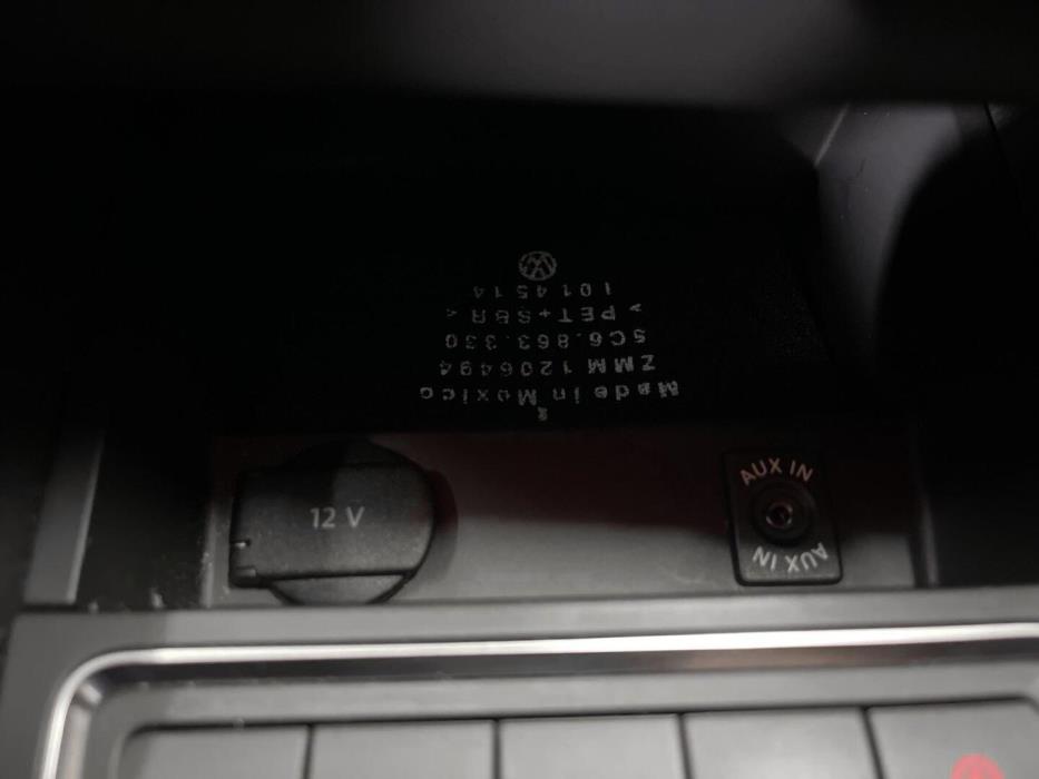 VOLKSWAGEN Jetta 2015