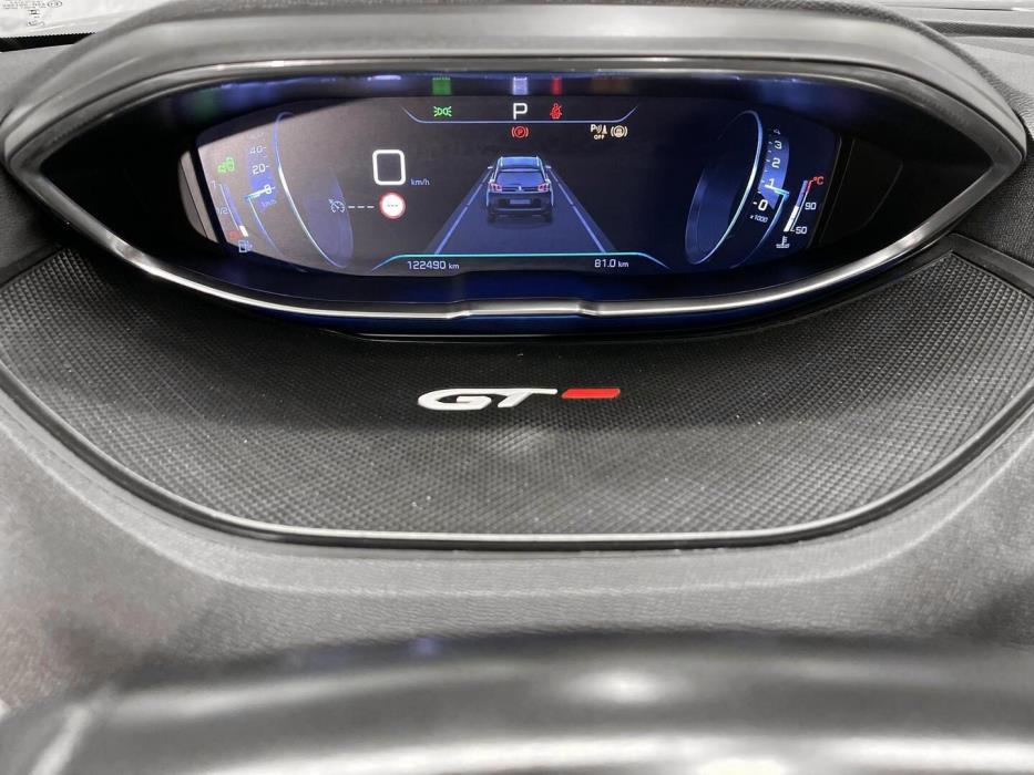 PEUGEOT 5008 2019