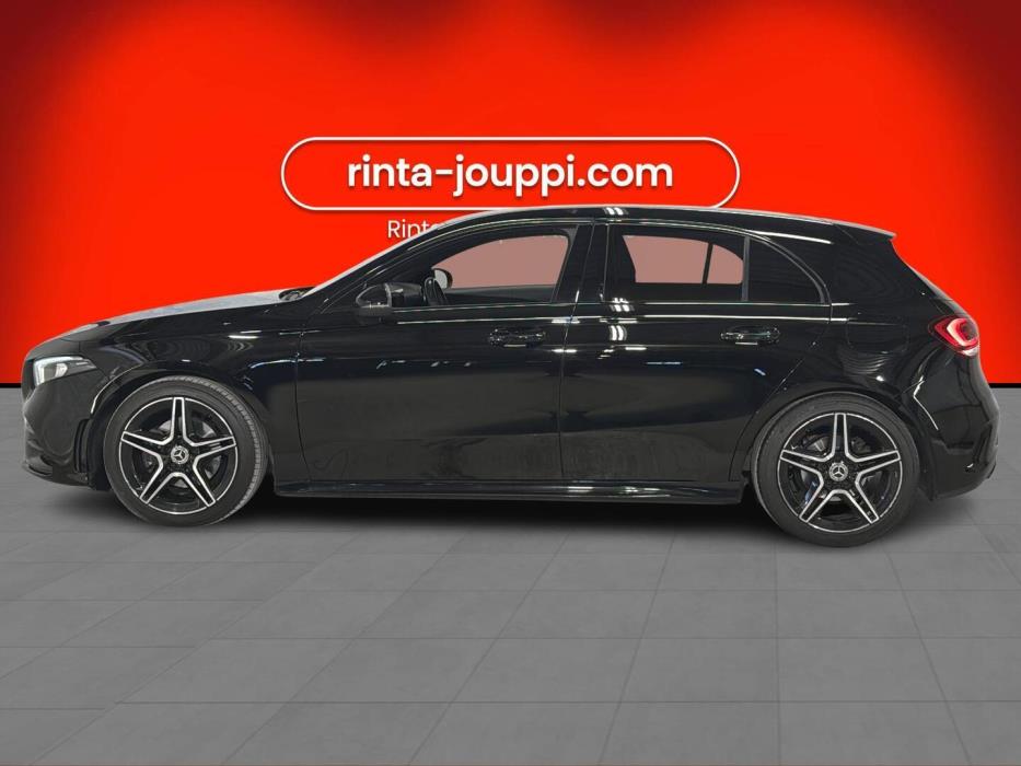 MERCEDES-BENZ A 2019