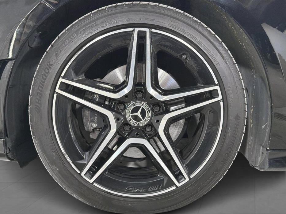 MERCEDES-BENZ A 2019