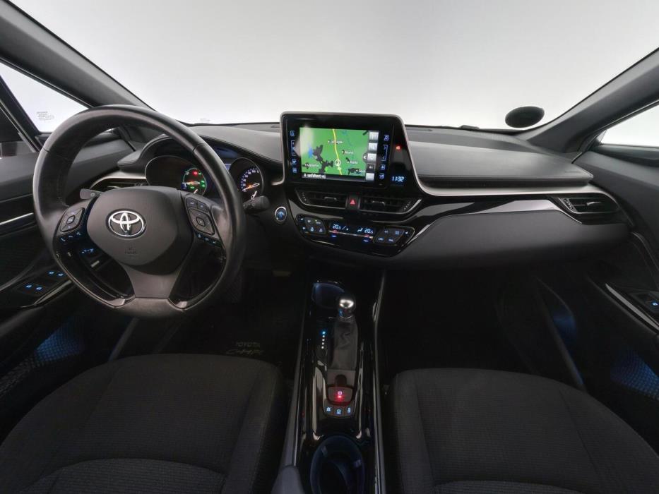 TOYOTA C-HR 2019